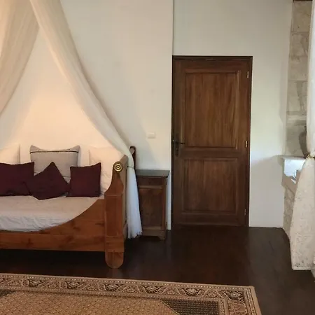 Traditional Quercy Stone Farmhouse With Natural Bio Swimming Pool Villa *