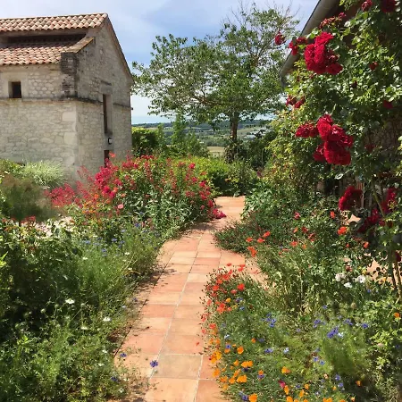 Villa Traditional Quercy Stone Farmhouse With Natural Bio Swimming Pool
